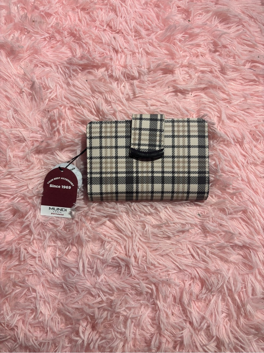 mundi Black & Cream Plaid Compact Wallet